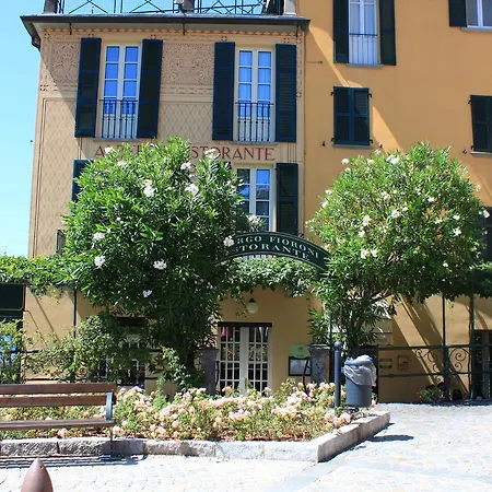 Otel Fioroni 2*